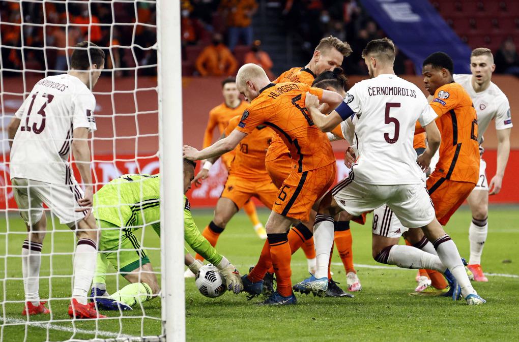 10月12日  欧预赛 拉脱维亚手握主场之利 亚美尼亚能否反击(2)