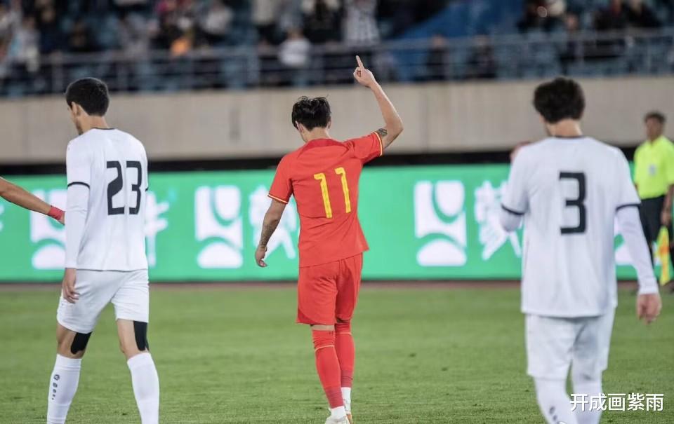 球迷越来越少，中国男足比赛的观众数趋于颓势，如何赢回球迷？(3)