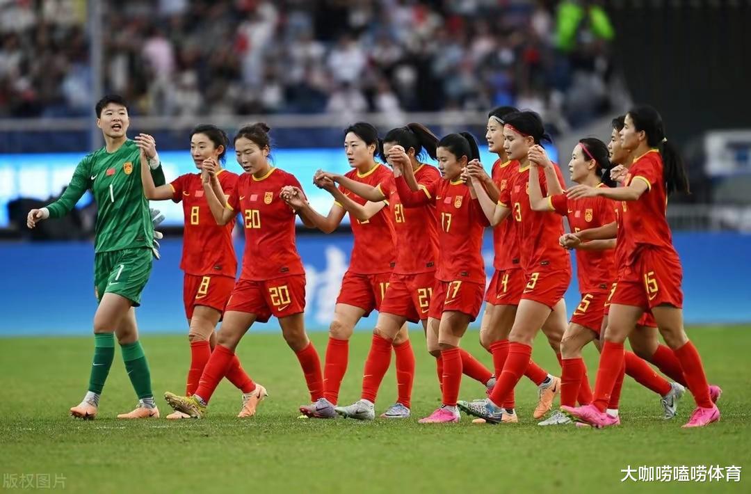 决战！今晚7点奥预赛生死战：中国女足VS朝鲜3大看点，附比分预测(5)