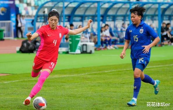 10-1！东亚3强竞争奥运门票：韩国队狂胜开局，中国女足压力倍增(3)