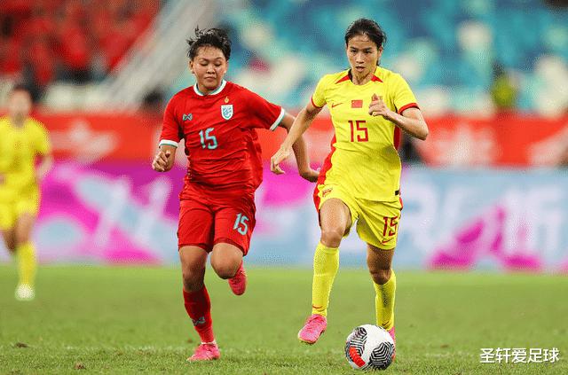 3-0！中国女足小将大爆发，一传一射独造2球，无解世界波打崩对手