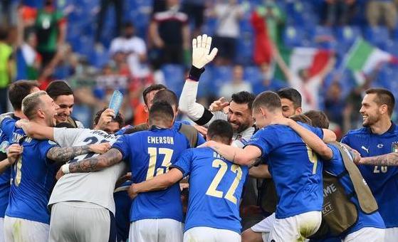 欧预赛：乌克兰VS意大利，意大利近况不错。本场稳定发挥(2)