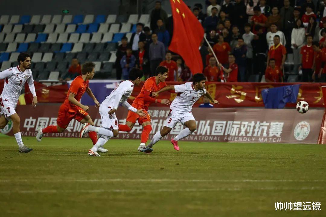 国足：亚洲杯与日韩同在一组，压力在他们那边(3)