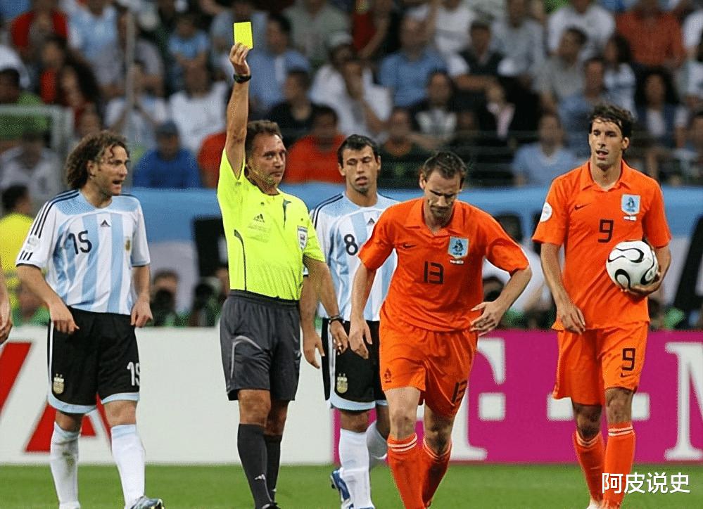 德国世界杯回顾，无聊的强强对话，阿根廷闷平荷兰喜提小组第一(9)