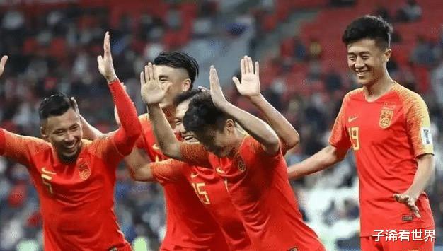 正式确认！中国足球传来喜讯：高洪波做出难得决定，球迷齐声叫好(3)