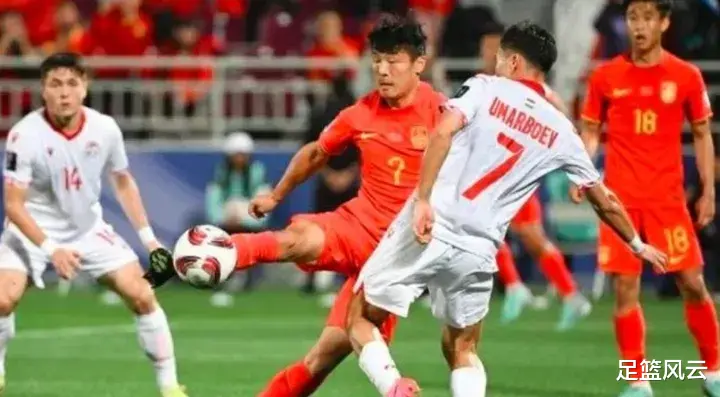 亚洲杯国足首战武磊出战 72 分钟，如何评价他本场比赛的表现？(2)