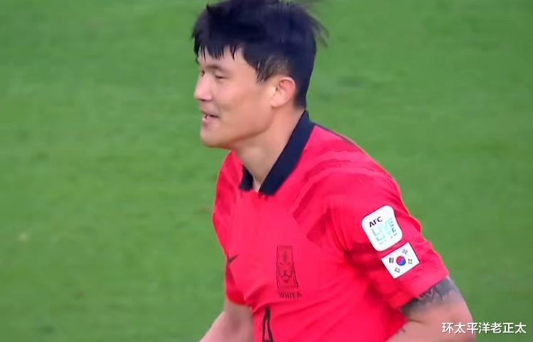 2-2！亚洲杯再爆冷门，韩国91分钟艰难绝平，被质疑故意躲开日本(2)