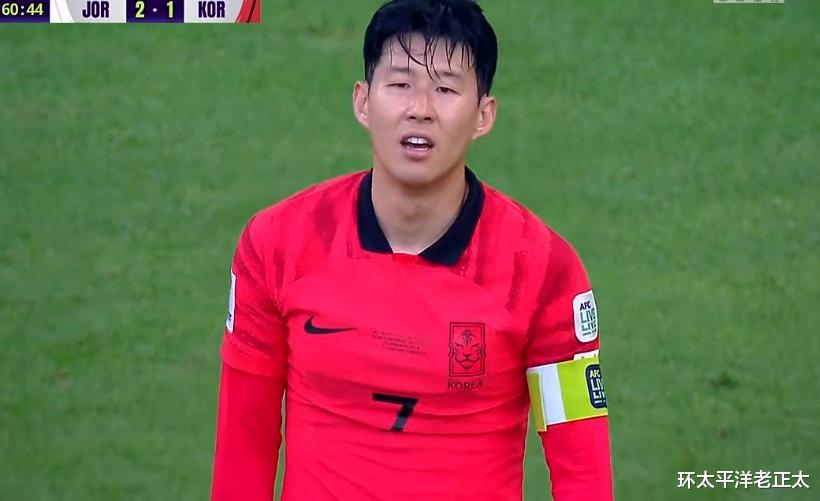 2-2！亚洲杯再爆冷门，韩国91分钟艰难绝平，被质疑故意躲开日本(4)