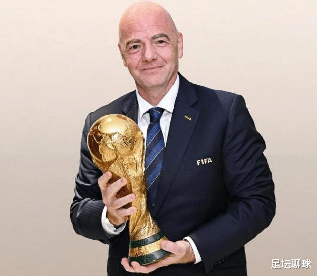 凌晨5点，FIFA送国足喜讯：2026世界杯小组第3也能出线，日韩也利好(2)