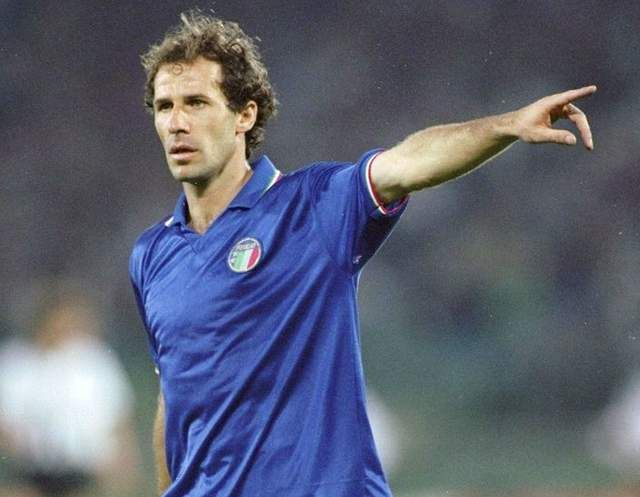 意大利足坛历史地位最高的十位球星，皮尔洛 托蒂都进不了榜单(17)