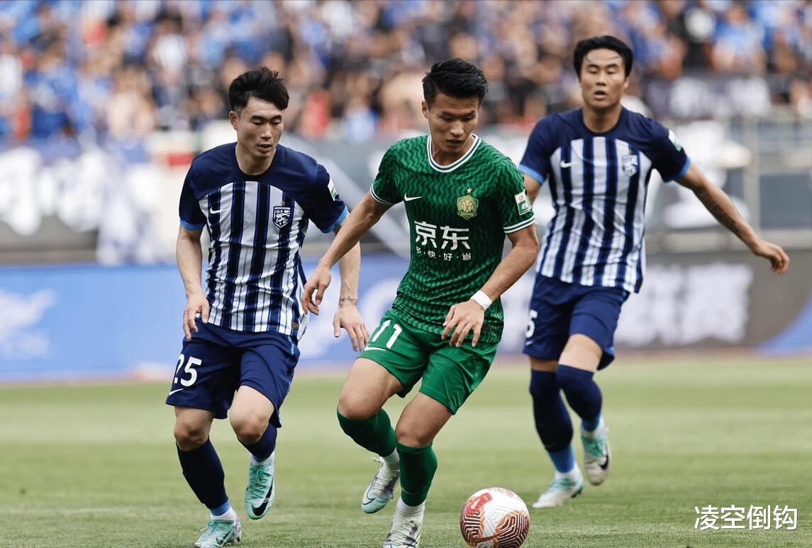 武汉三镇0-1北京国安，赛后评分出炉，想不到他们得分排名倒数第1(1)
